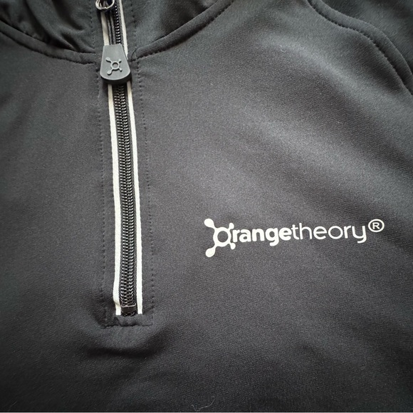 OrangeTheory Hoodie | Unisex | Medium | Black 1/4 Zip Pullover | Like New - Picture 7 of 13